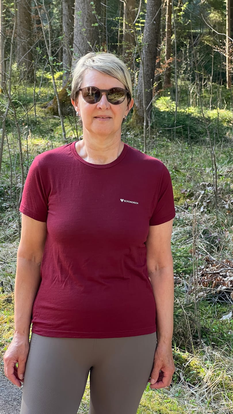Customer photo review of Herren Essential Merino Shirt