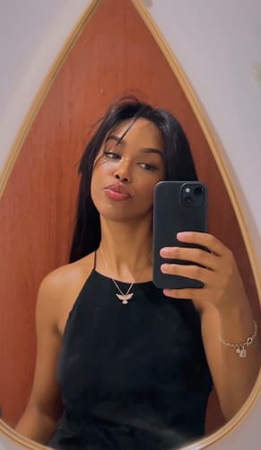 Customer photo review of Lace Front HD Valentina Castanho Escuro 65cm - Repartição Livre 13x4