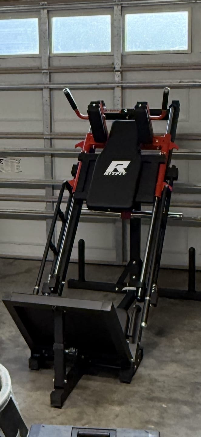Customer photo review of RitFit BLP01 45 Degree 3-In-1 Leg Press Hack Squat and Calf Raise Machine