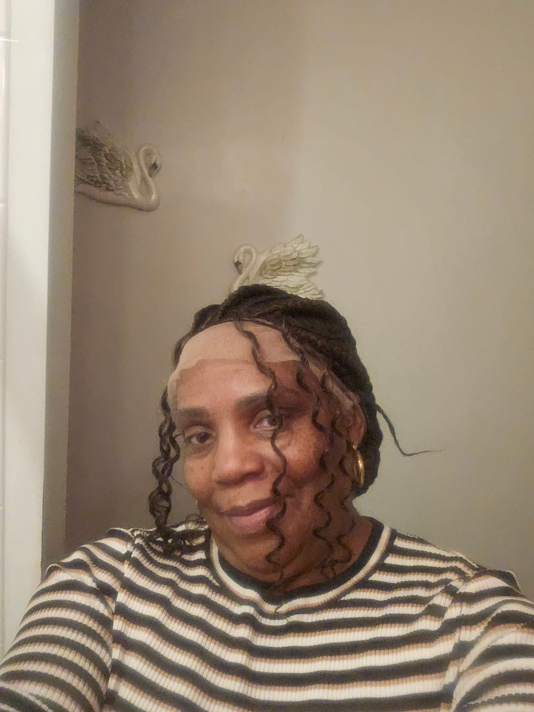 Customer photo review of Feeding braid Wig, Human Hair Curls, Color 1B/30 Swiss Full Lace - Janiece