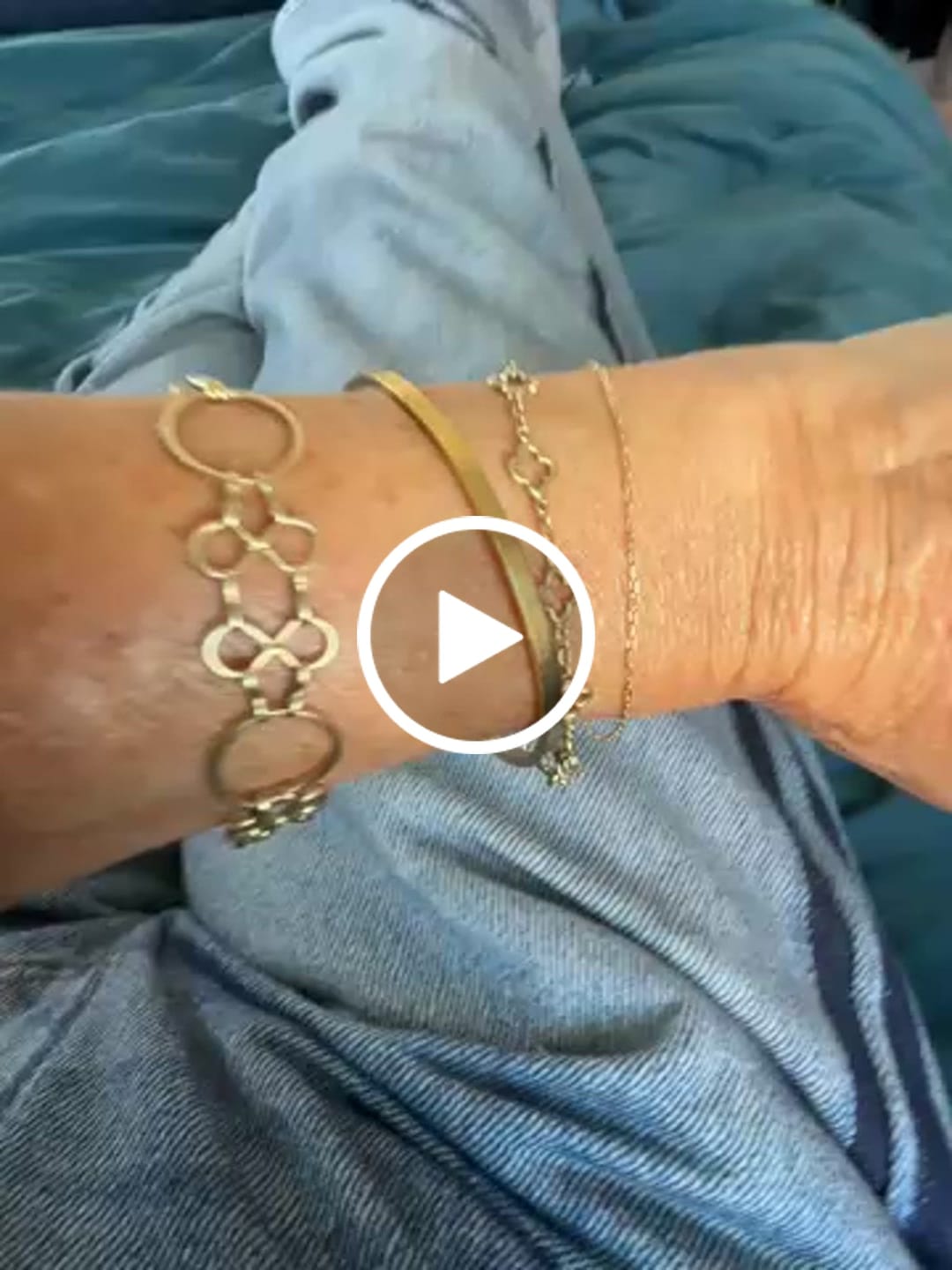 Customer video review of Set of Three 18K Gold-Filled Flat Bangles