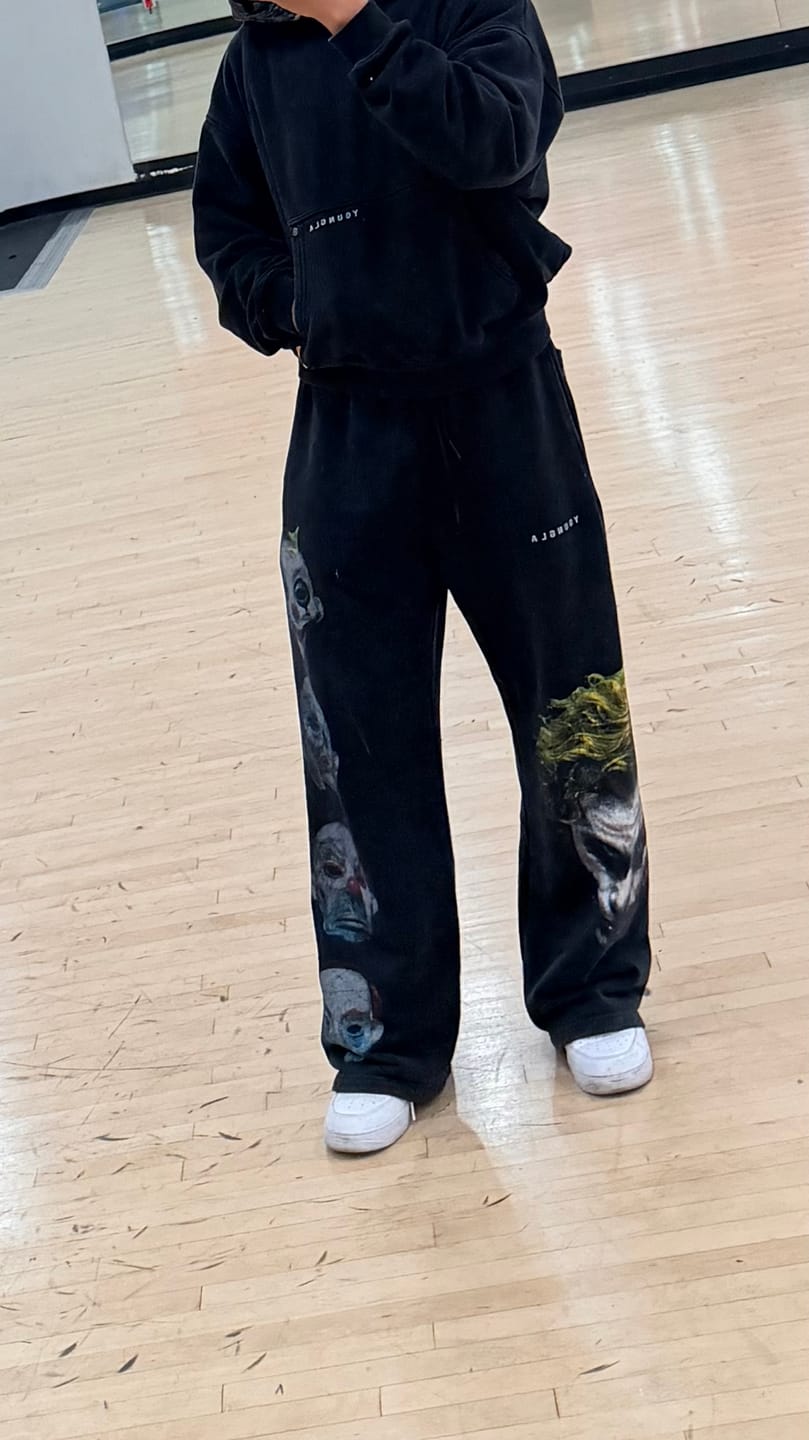 Customer photo review of 2158 - Batman Legends Joggers