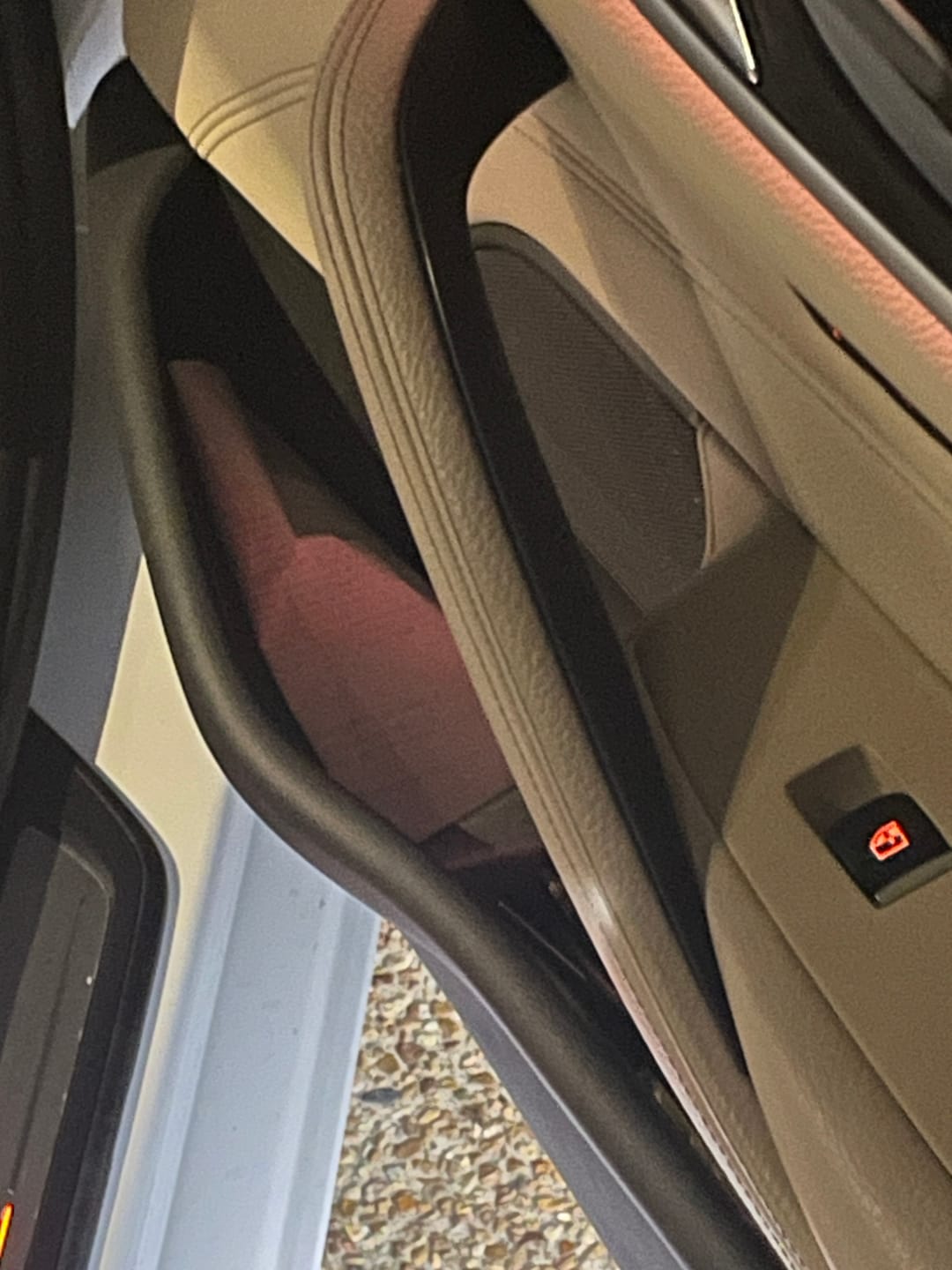 Customer photo review of BMW 5 Series G30/G31 (2017–2022) Interior Door Handle Cover Trim Set – 2PCS Compatible with F90 M5 520d 530i 540i M550i | SPCRSO