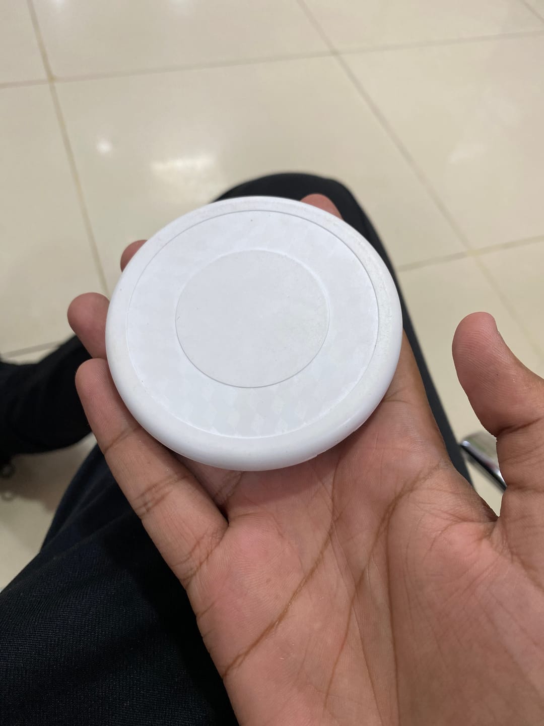 Customer photo review of TechMate (5 in 1 Charger, SIM Tool & Holder)