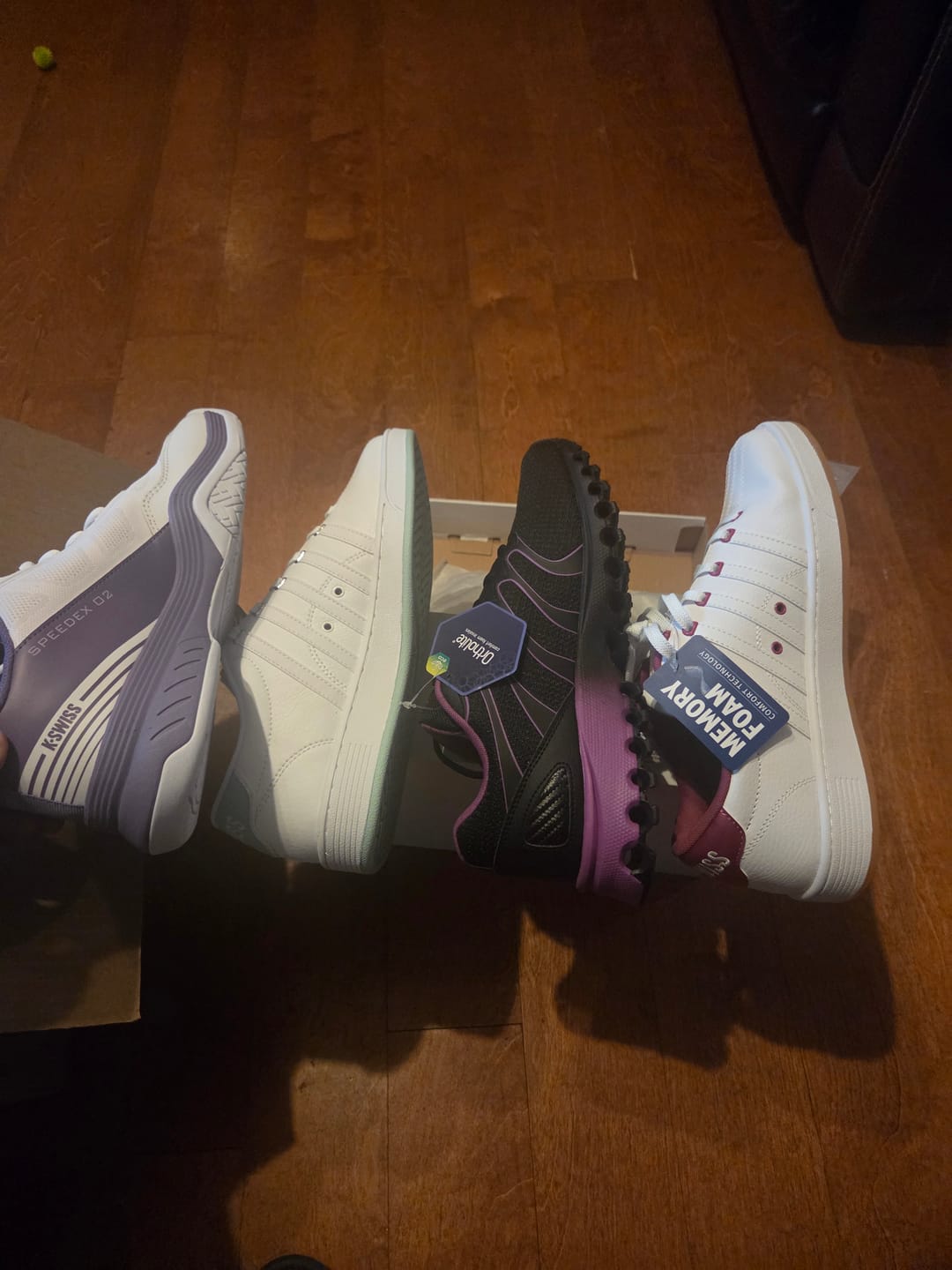 Customer photo review of 93629-135-M | COURT PRO II CMF SP | WHITE/LITE GUM/CACTUS FLOWER