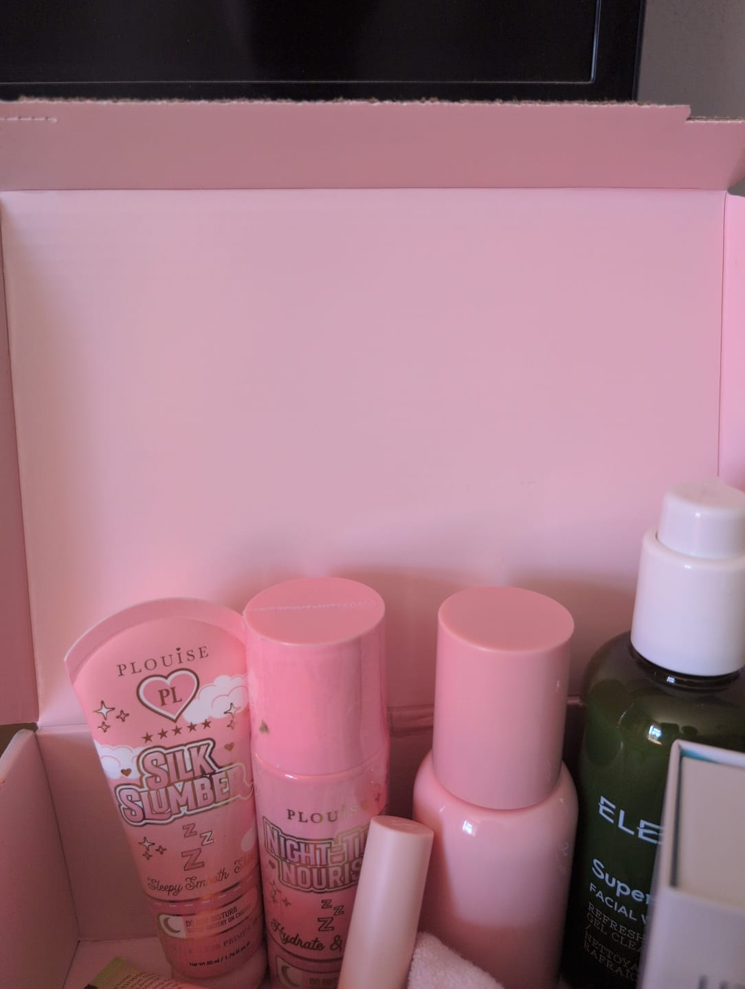 Customer photo review of After Dark - Hitting Snooze Nighttime Skincare Set
