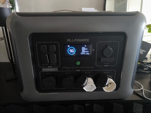 Customer photo review of ALLPOWERS R2500 V2 Mit 400W Solarpanel | 2500W Solargenerator