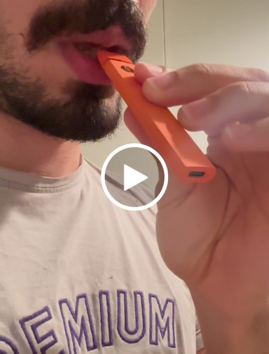 Customer video review of ROLLZ THCA Vape – approx. 800 puffs (90/10) | 2ml