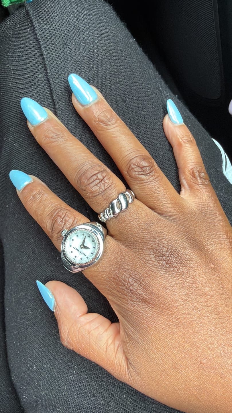 Customer photo review of Aimée Twisted Ring