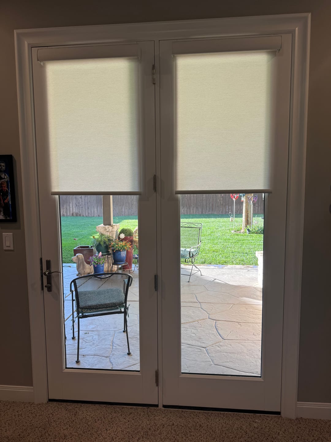 Customer photo review of SmartWings Motorized Light Filtering Roller Shades 70% Blackout Safari