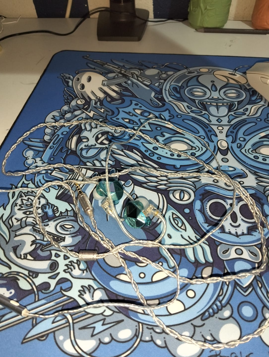 Customer photo review of Wraith Sense IEM Kulaklık