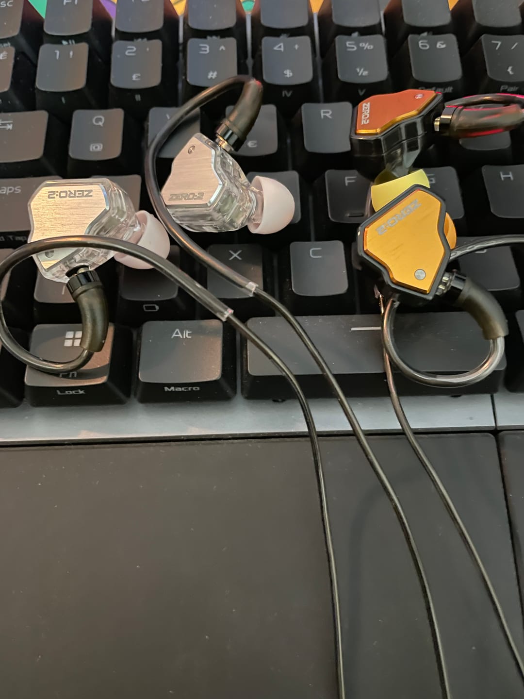 Customer photo review of 7HZ Zero: 2 IEM Kulaklık