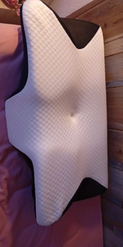 Customer photo review of Almohada ergonómica viscoelástica