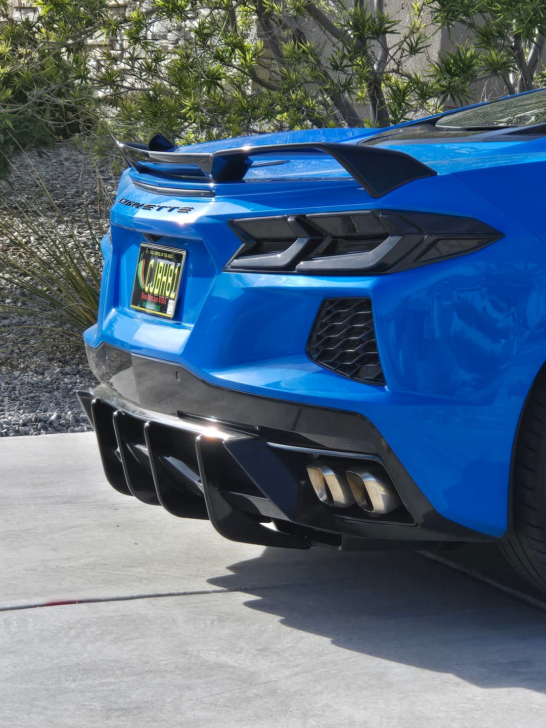 Customer photo review of Corvette C8 Stingray DRY CARBON FIBEr Add-On Rear Diffuser Fin
