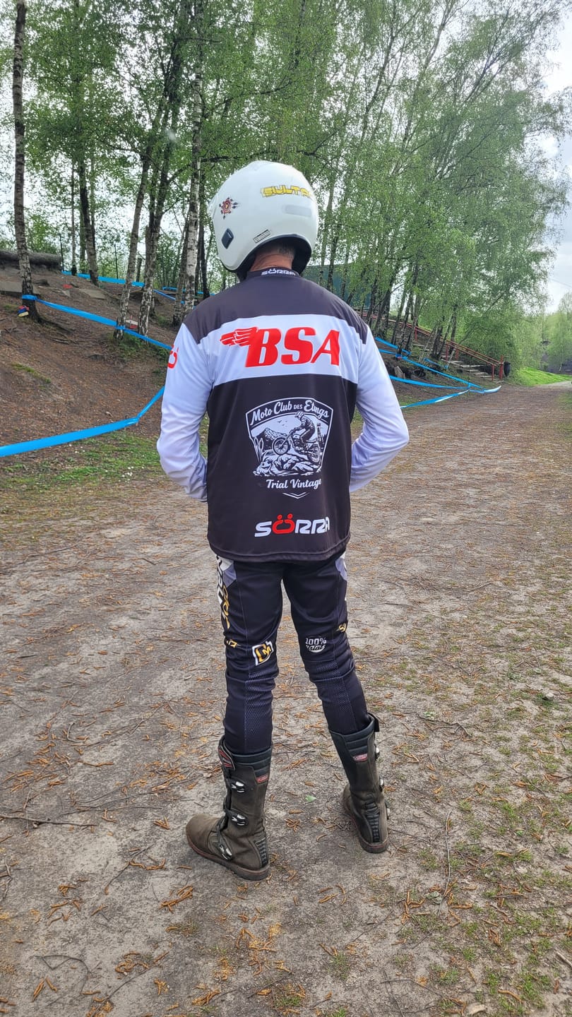Customer photo review of T-Shirt Trial Sörra Racing Classic BSA Black