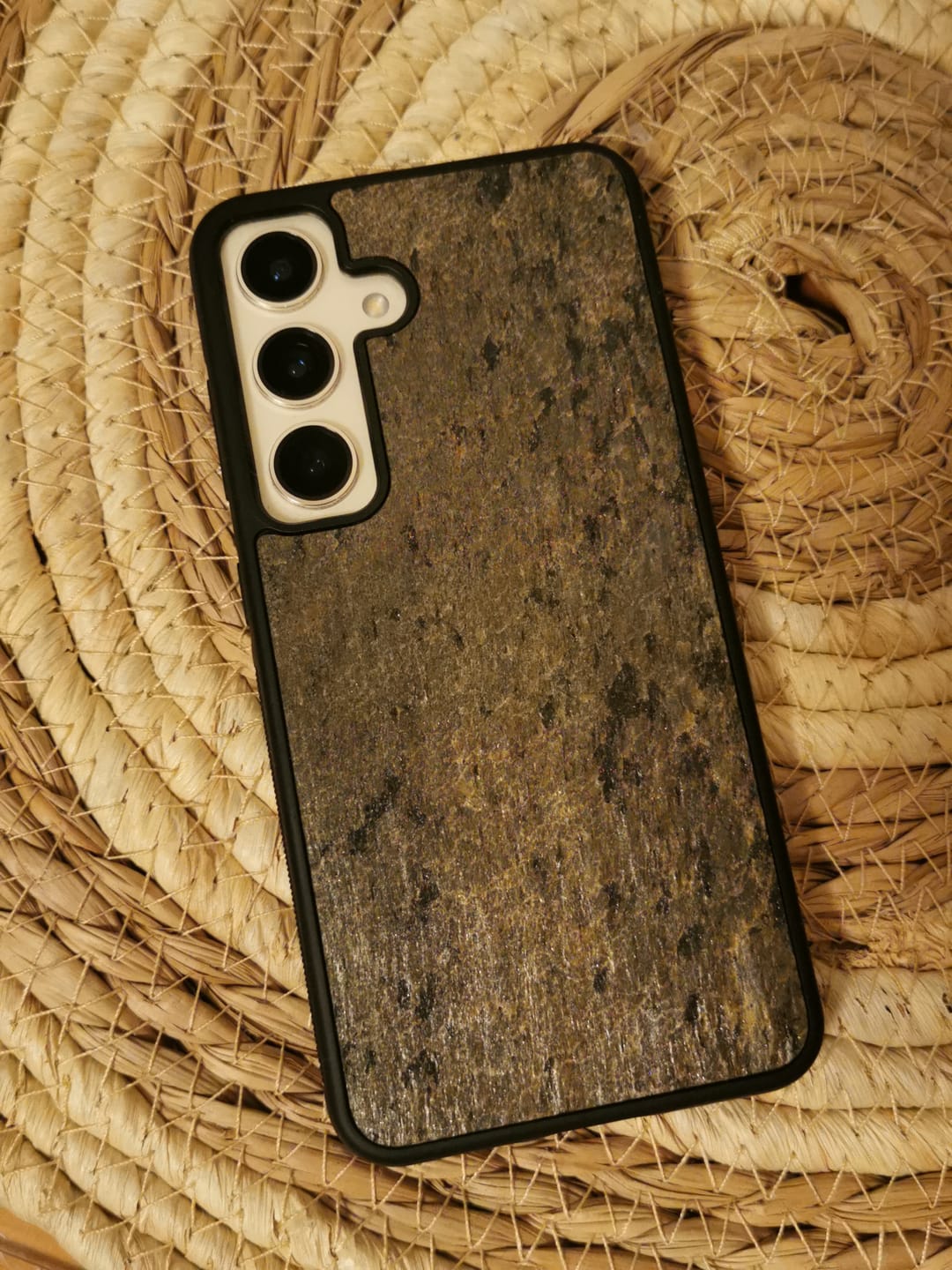 Customer photo review of Golden Black Stone Galaxy S24 Case