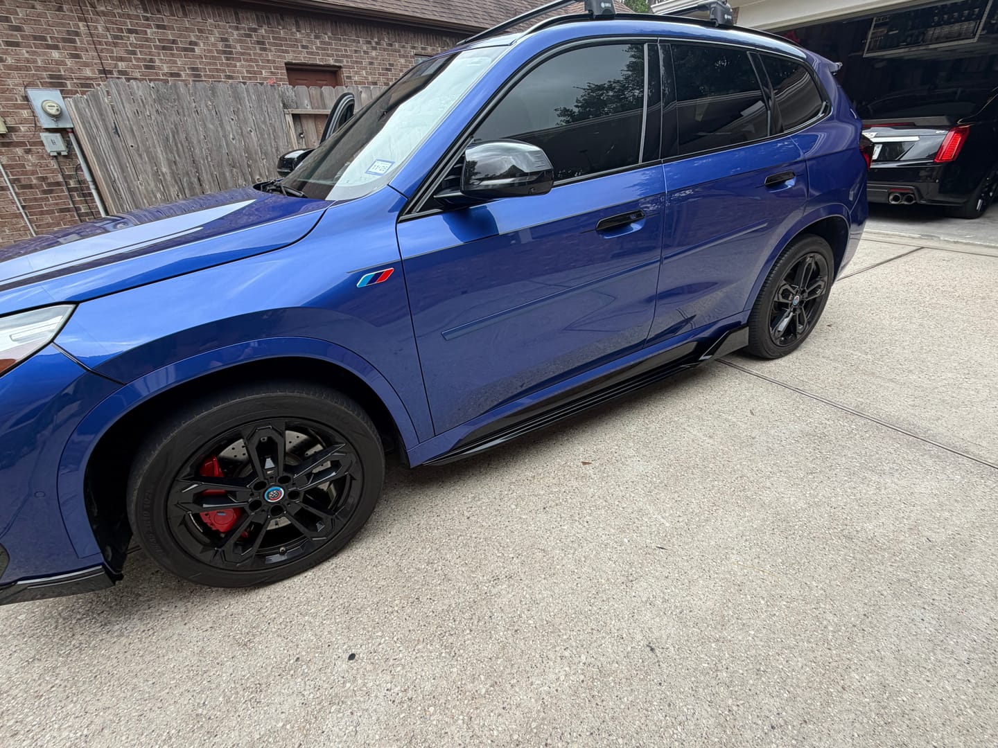 Customer photo review of For 2023-2025 BMW Series X1 Gloss Black Side Skirt Under Splitter Rocker Panel