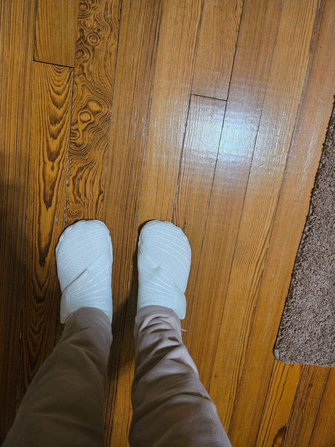 Customer photo review of Solyn-Off White-BOGO