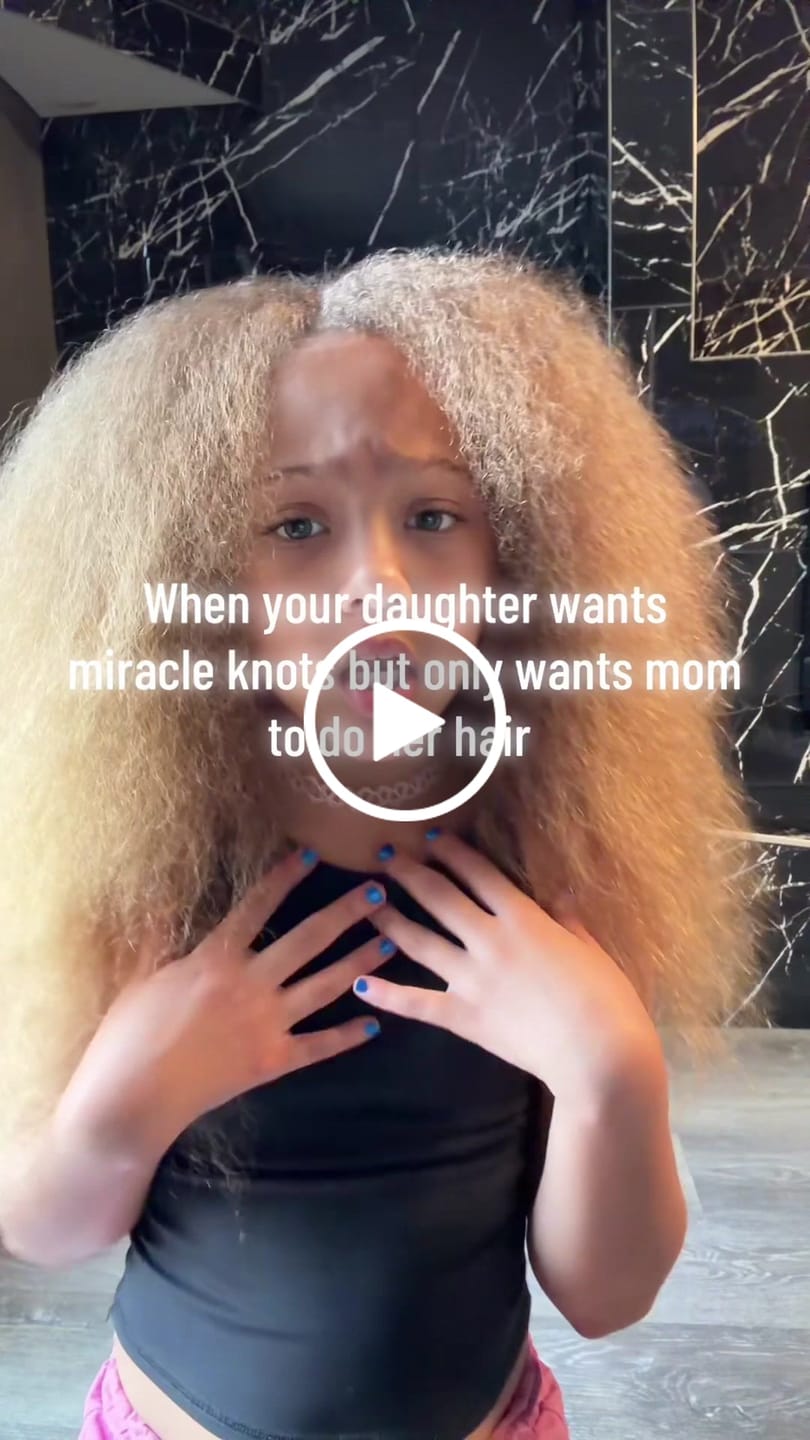 Customer video review of #4/27 Mix Color Blend Water Deep Wave Human Crochet Hair
