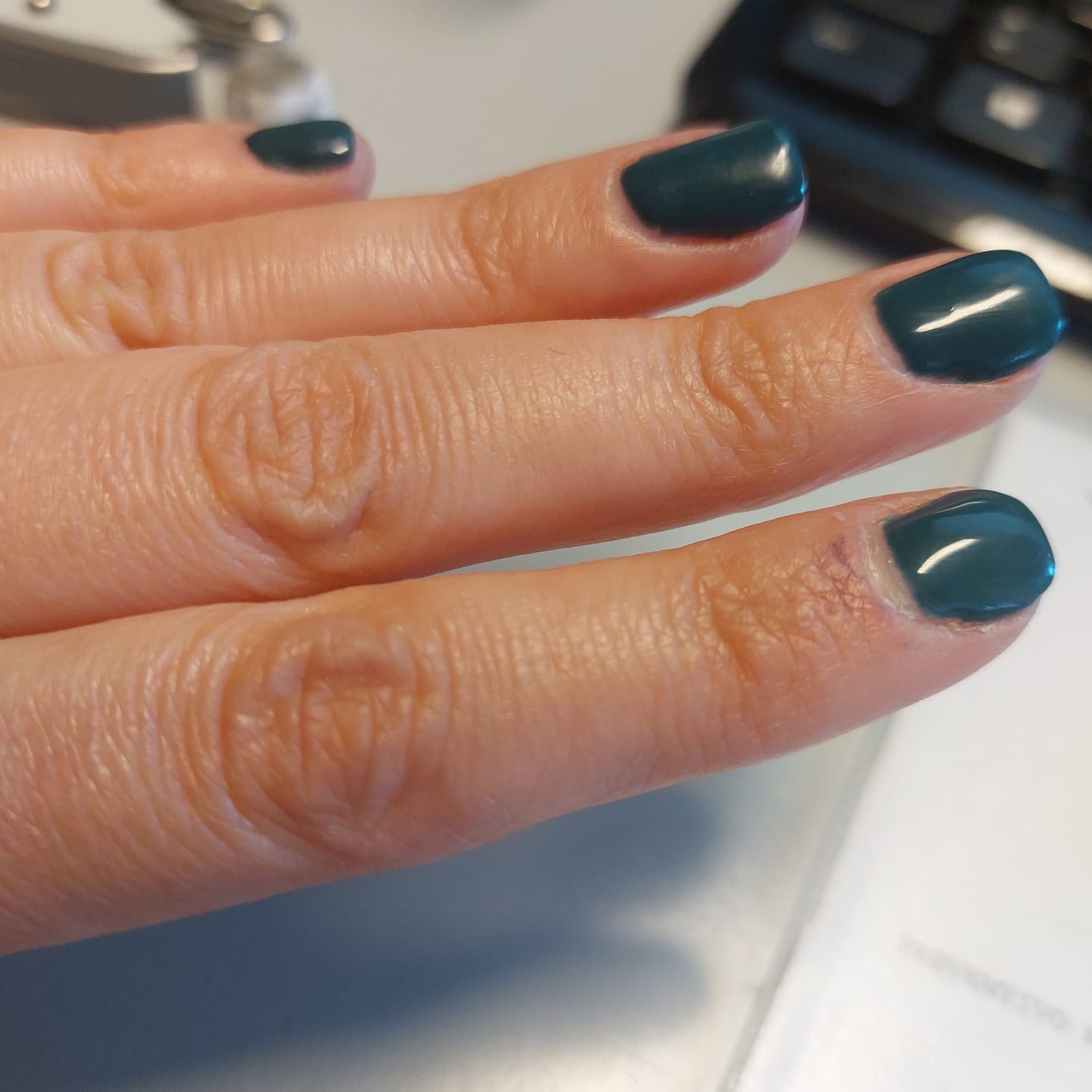 Customer photo review of Smalto Semipermanente LCI -  Smeraldo scuro - Verde