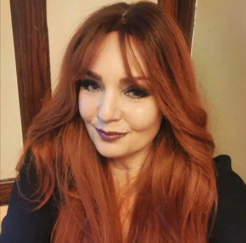 Customer photo review of JBEXTENSION 26 Inches Scalpiana Copper Wolf Cut 3.5X4 Hard Silky Top Natural Scalp Effect Wig With Bangs ELLIE COPPER Silk Top