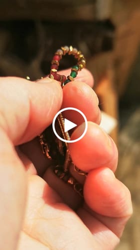 Customer video review of Collier Flamme vert