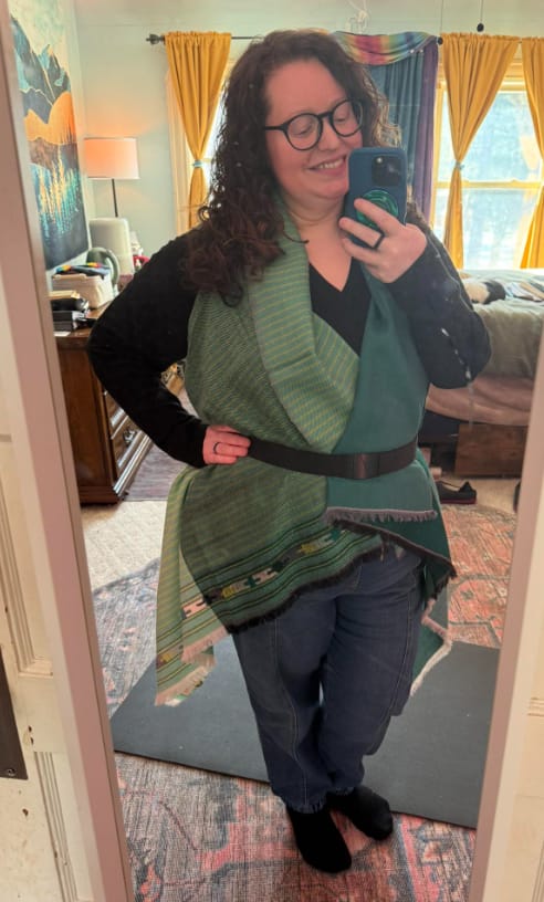 Customer photo review of Light Wool Cape Fusion Green
