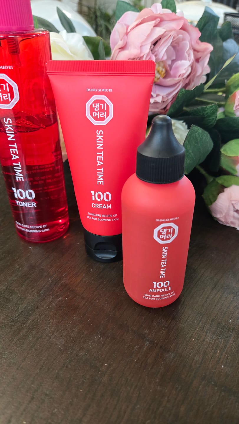 Customer photo review of Хидратиращ крем Шизандра против бръчки с фитоестрогени Doori Skin Tea Time 100 Cream