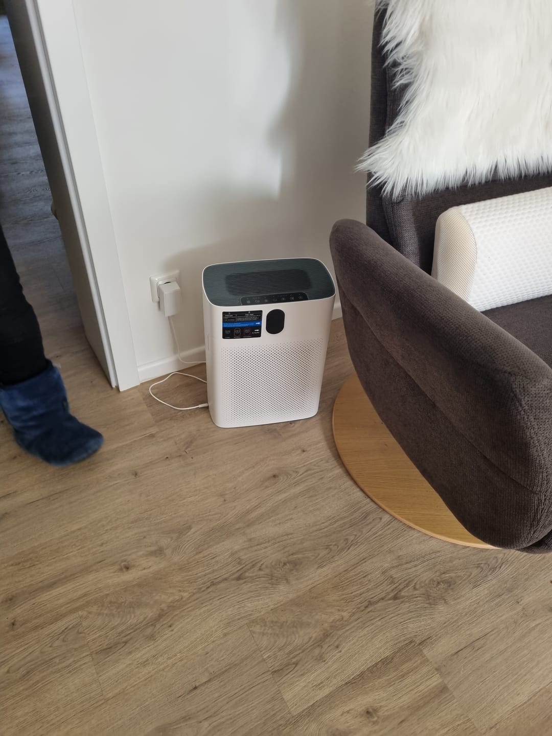 Customer photo review of Smart Luftreiniger V1 Pro – Leistungsstarke HEPA-Filterung mit PM2.5-Sensor, App- und Sprachsteuerung für saubere Raumluft