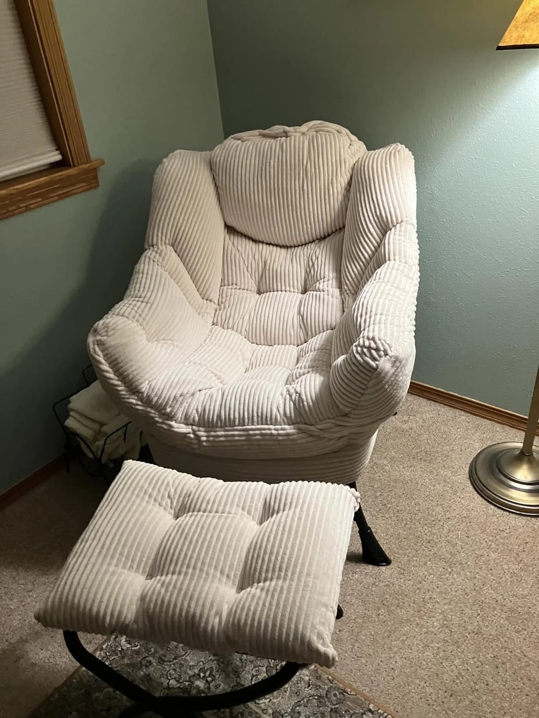 Customer photo review of Lazy Chair with Ottoman Folding Lounge