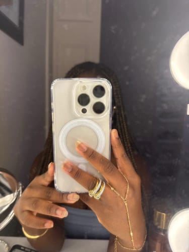 Customer photo review of Aira East Chain Bracelet