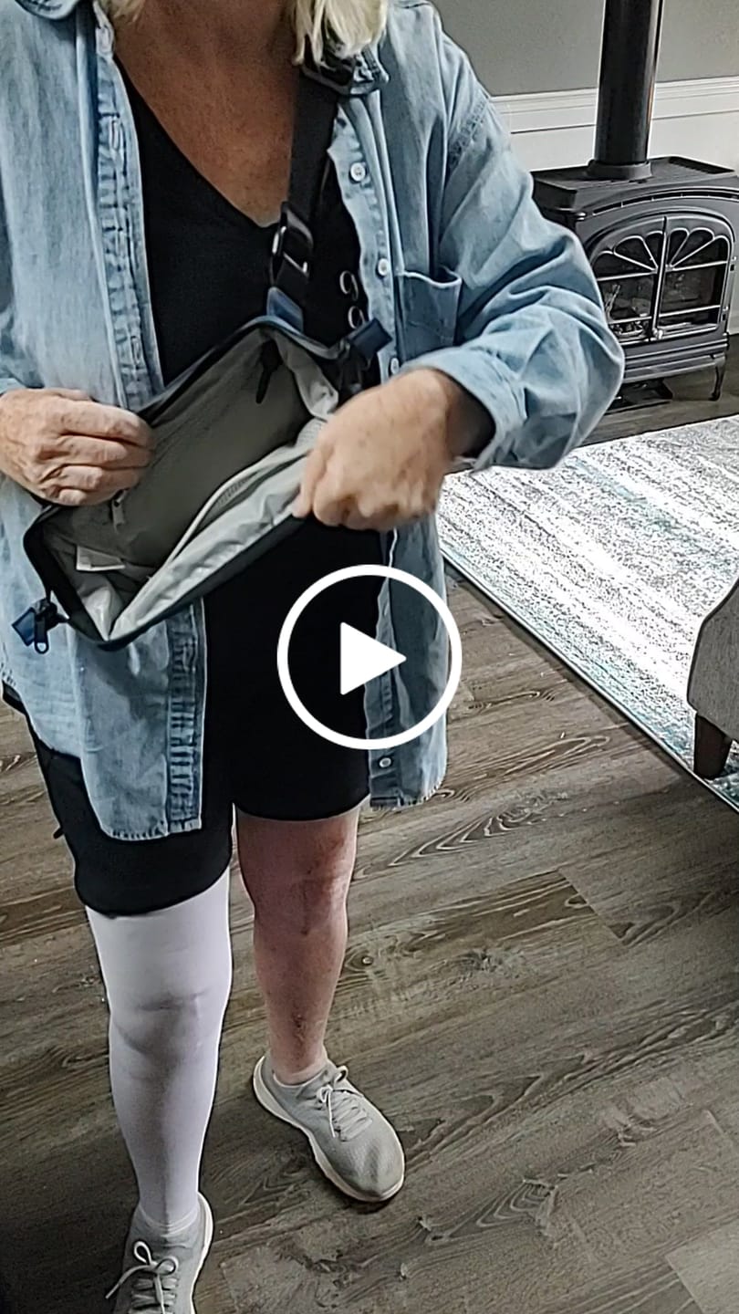 Customer video review of Cascade Crossbody Bag