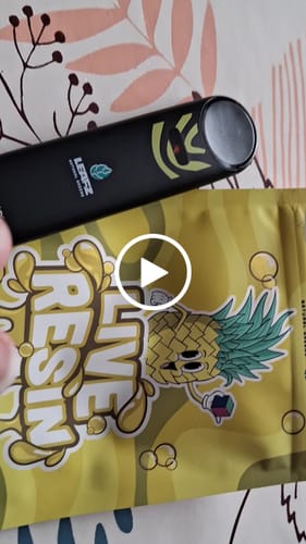 Customer video review of Live Resin PHC Vape