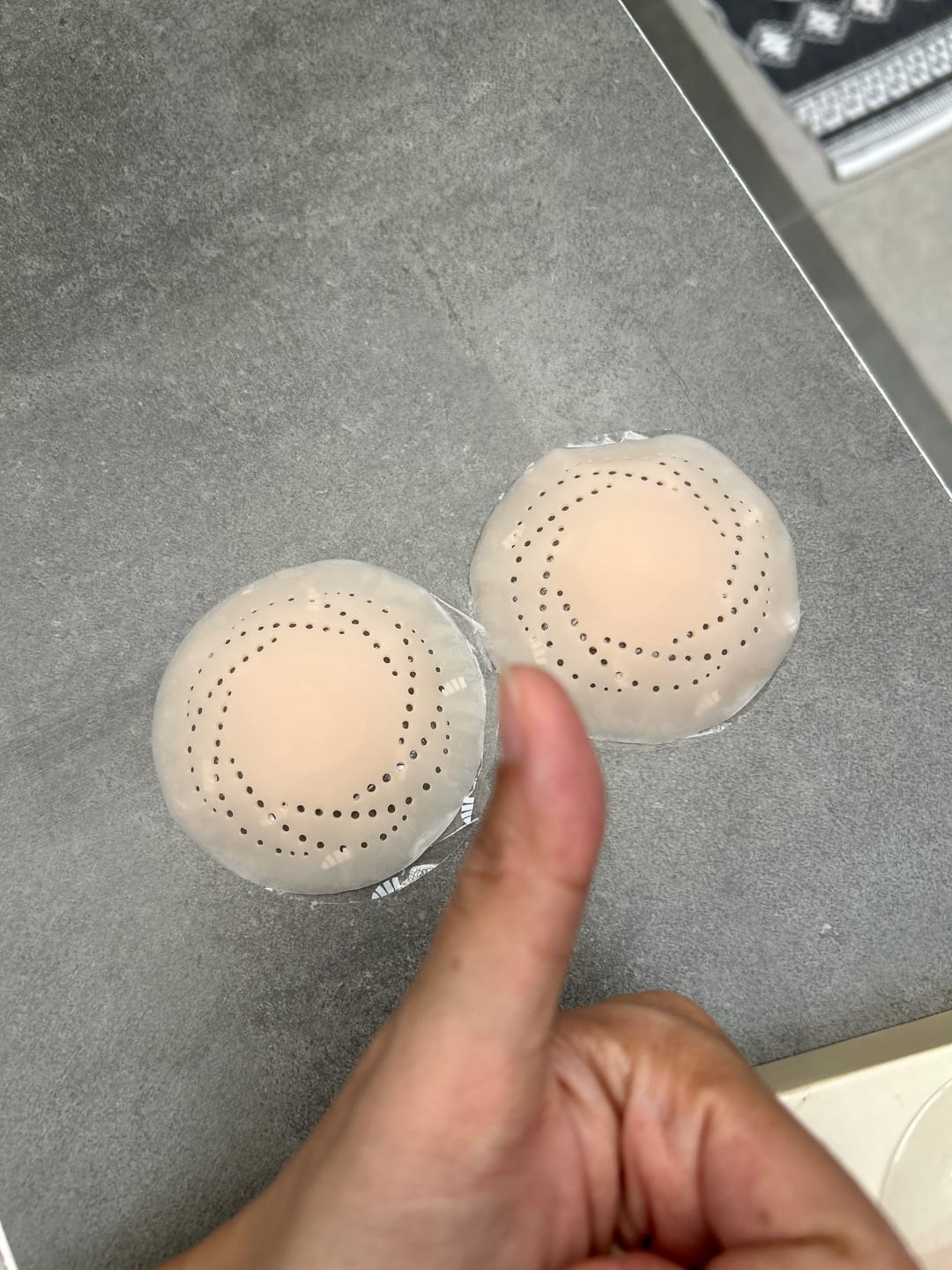 Customer photo review of Women's Breathable Invisible Nipple Covers – 3 Pairs TH001