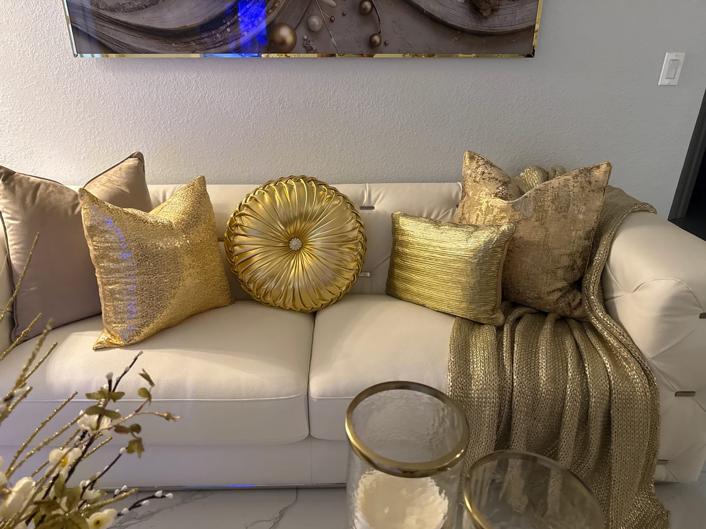 Customer photo review of luxury Trow Blanket gold