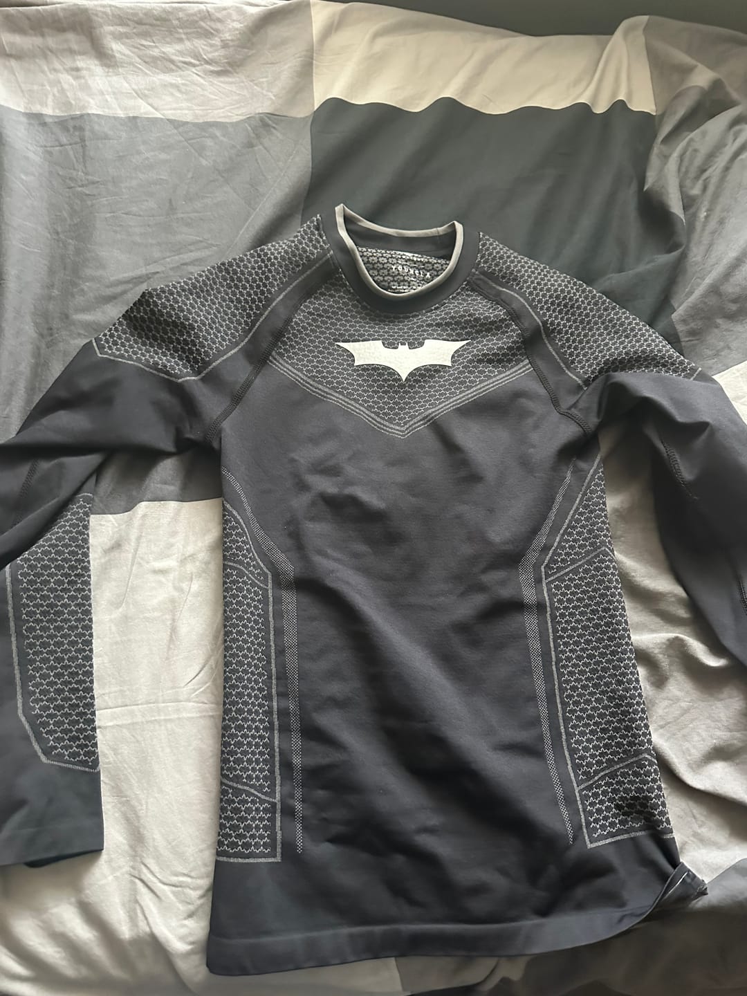 Customer photo review of 8004 - Batman Compression Longsleeves