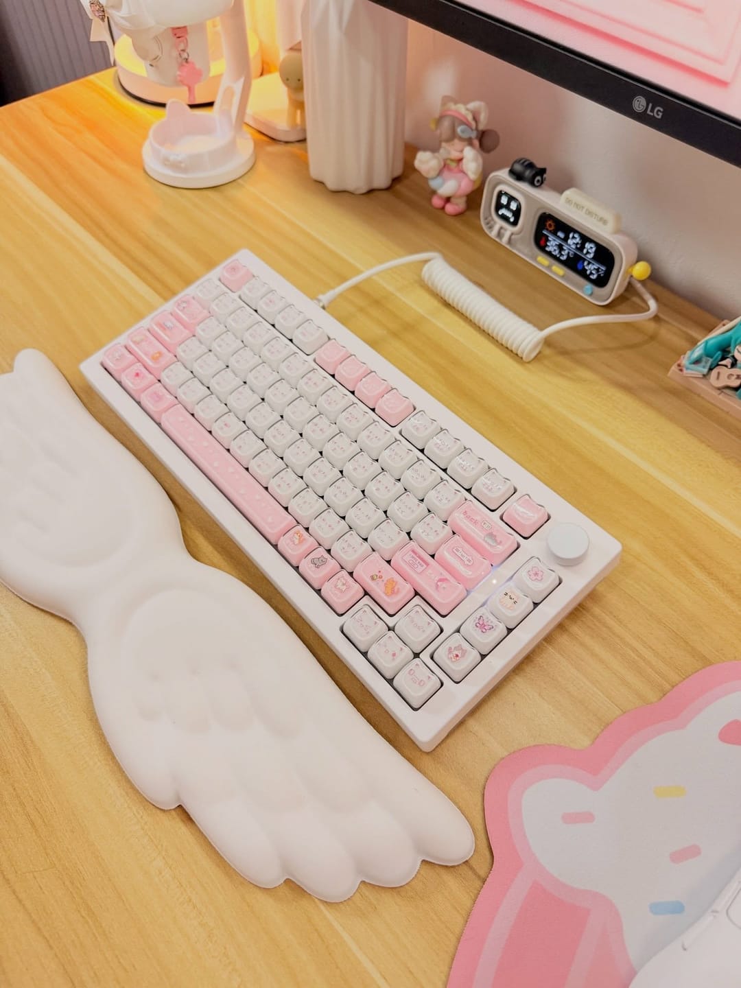 Customer photo review of KiiBOOM Mewsic Jelly Keycap Set