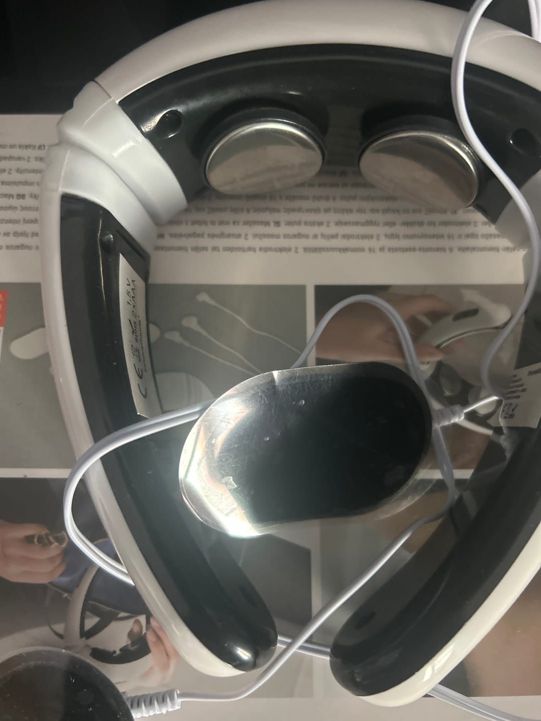 Customer photo review of Masajeador de cuello y espalda electromagnético