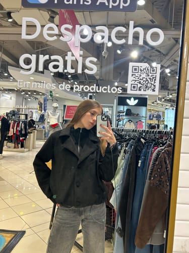 Customer photo review of Chaqueta Suede Botones Black
