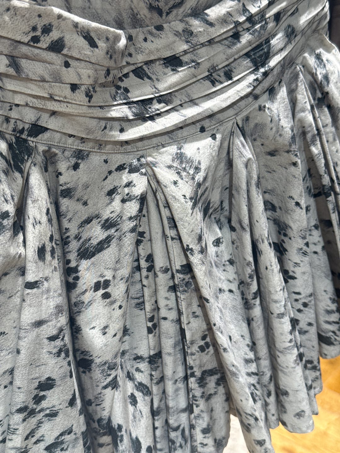 Customer photo review of חצאית מיני לנשים Tulip Skirt