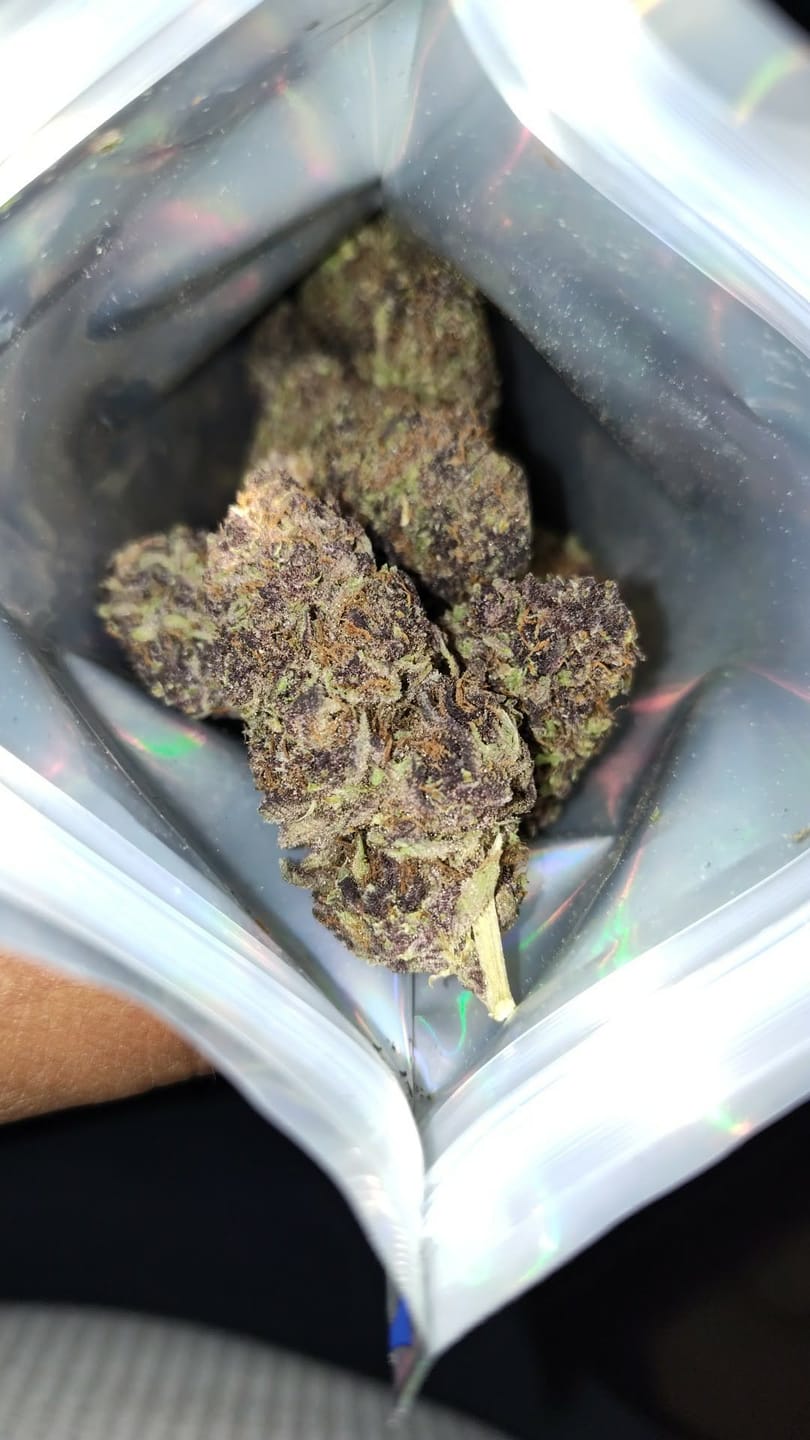 Customer photo review of Granddaddy Purple - 28 Grams - Indica