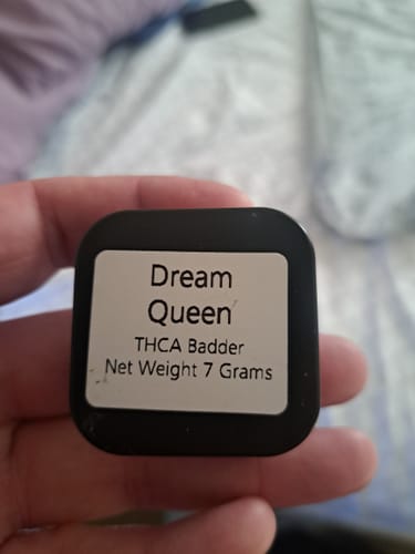 Customer photo review of Dream Queen | THCA Badder