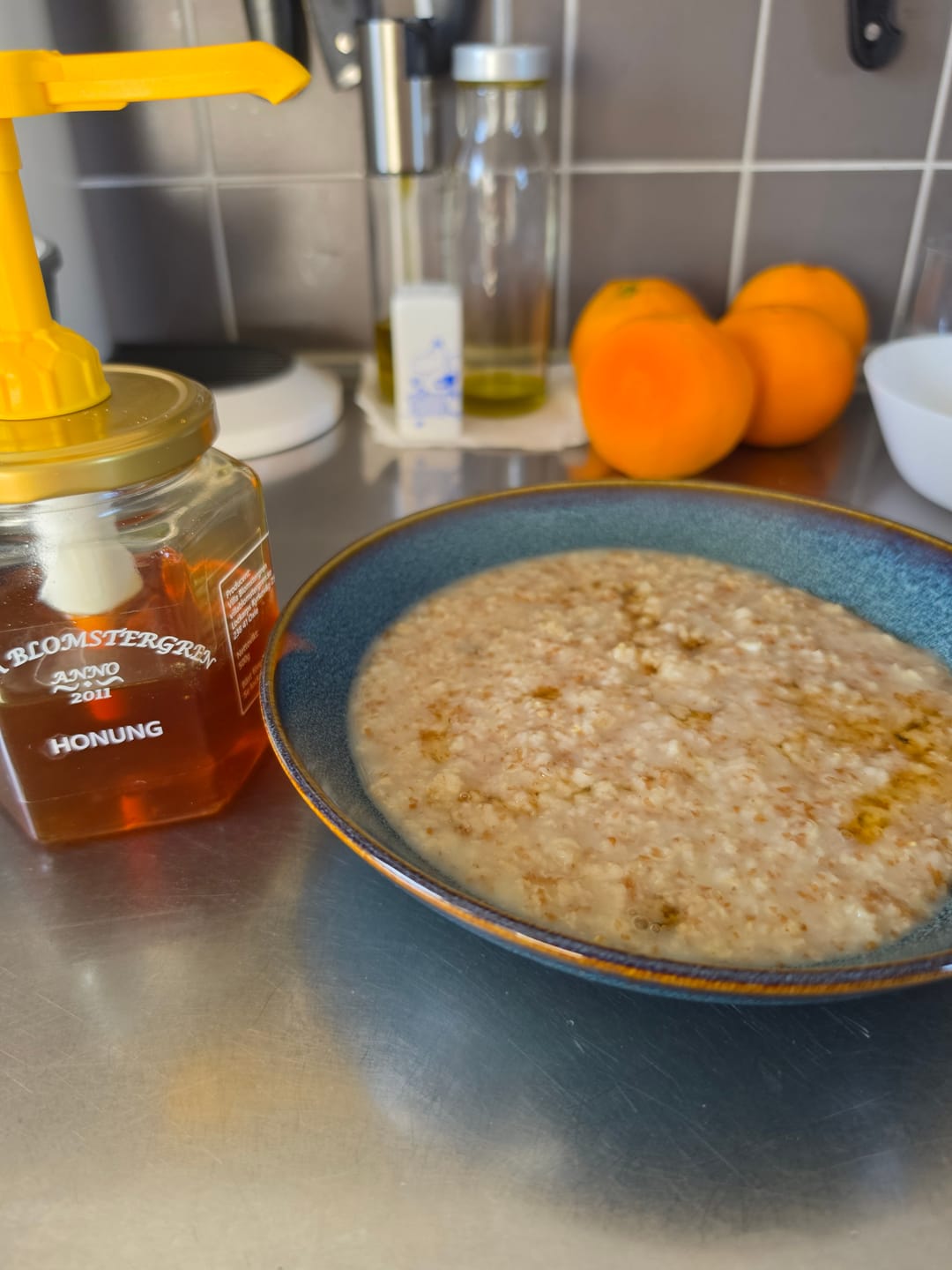 Customer photo review of 2 kg Svensk Flytande Honung (4 × 500 g) + Honungspump