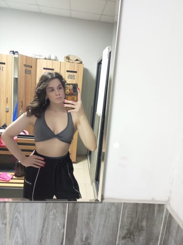 Customer photo review of Twist Bra