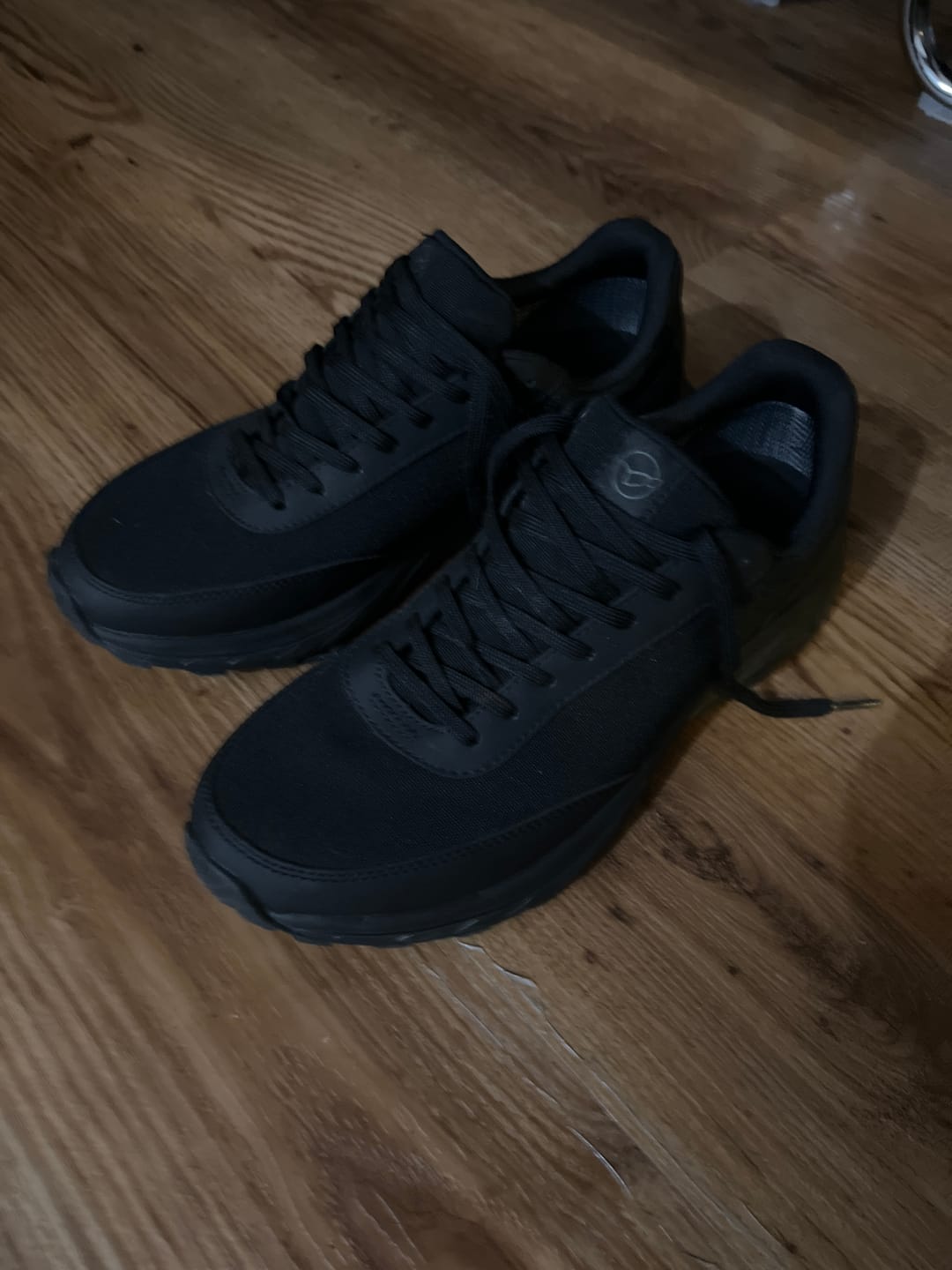 Customer photo review of Drykore Waterproof Trainers - Black