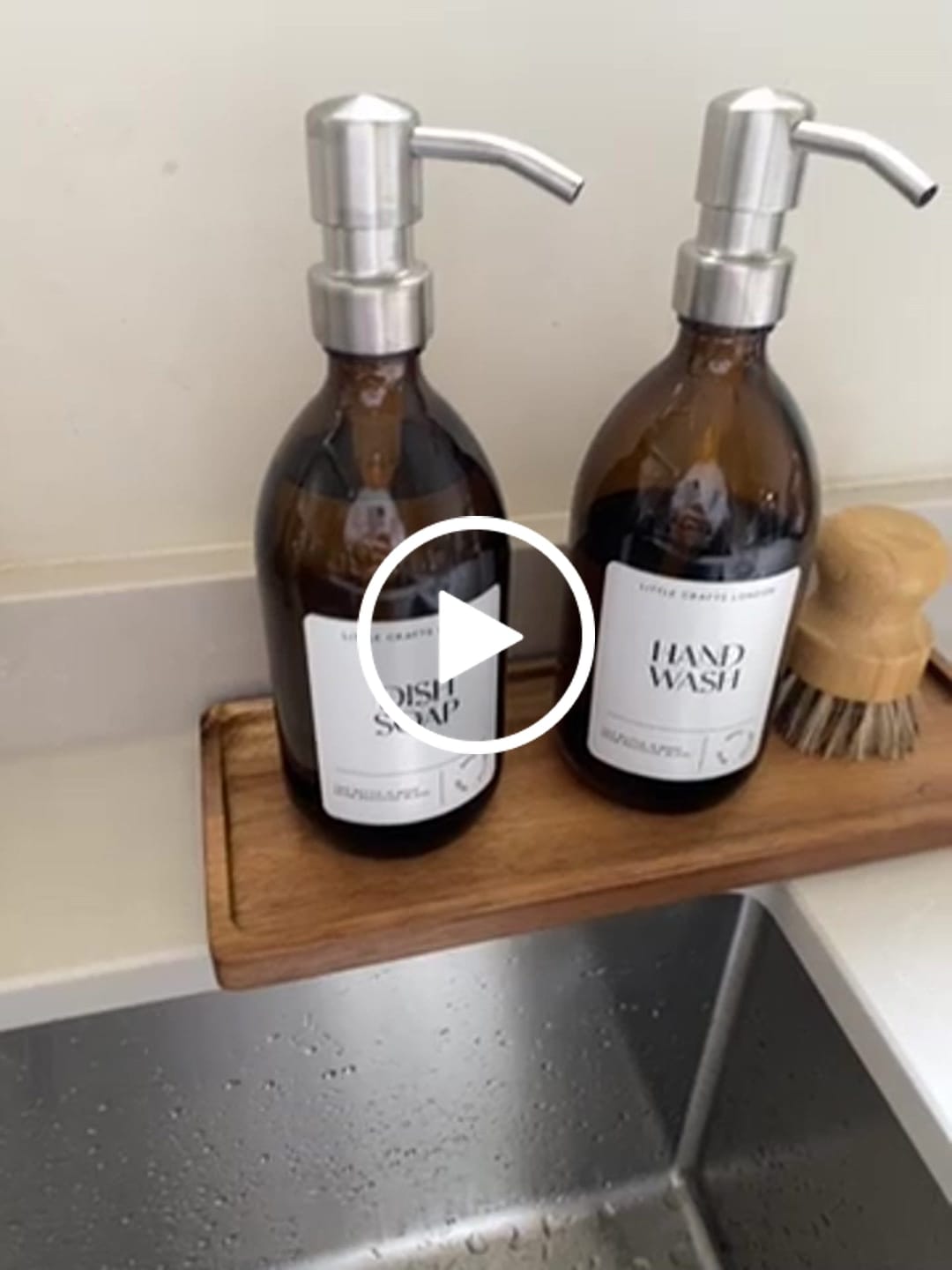 Customer video review of Set of 2 Amber Glass Bottles 500 ML Long tray & Dish Brush
