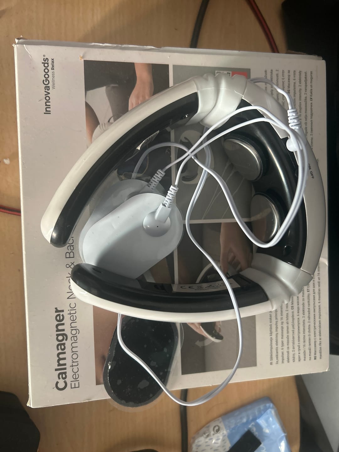 Customer photo review of Masajeador de cuello y espalda electromagnético