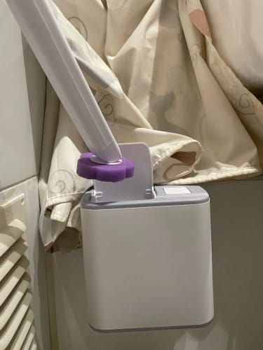 Customer photo review of Toilet Scrubber Kit with Self-Cleaning Disposable Pads – No Pre-Rinse, No Mess, No Odor, Simplifies Bathroom Hygiene