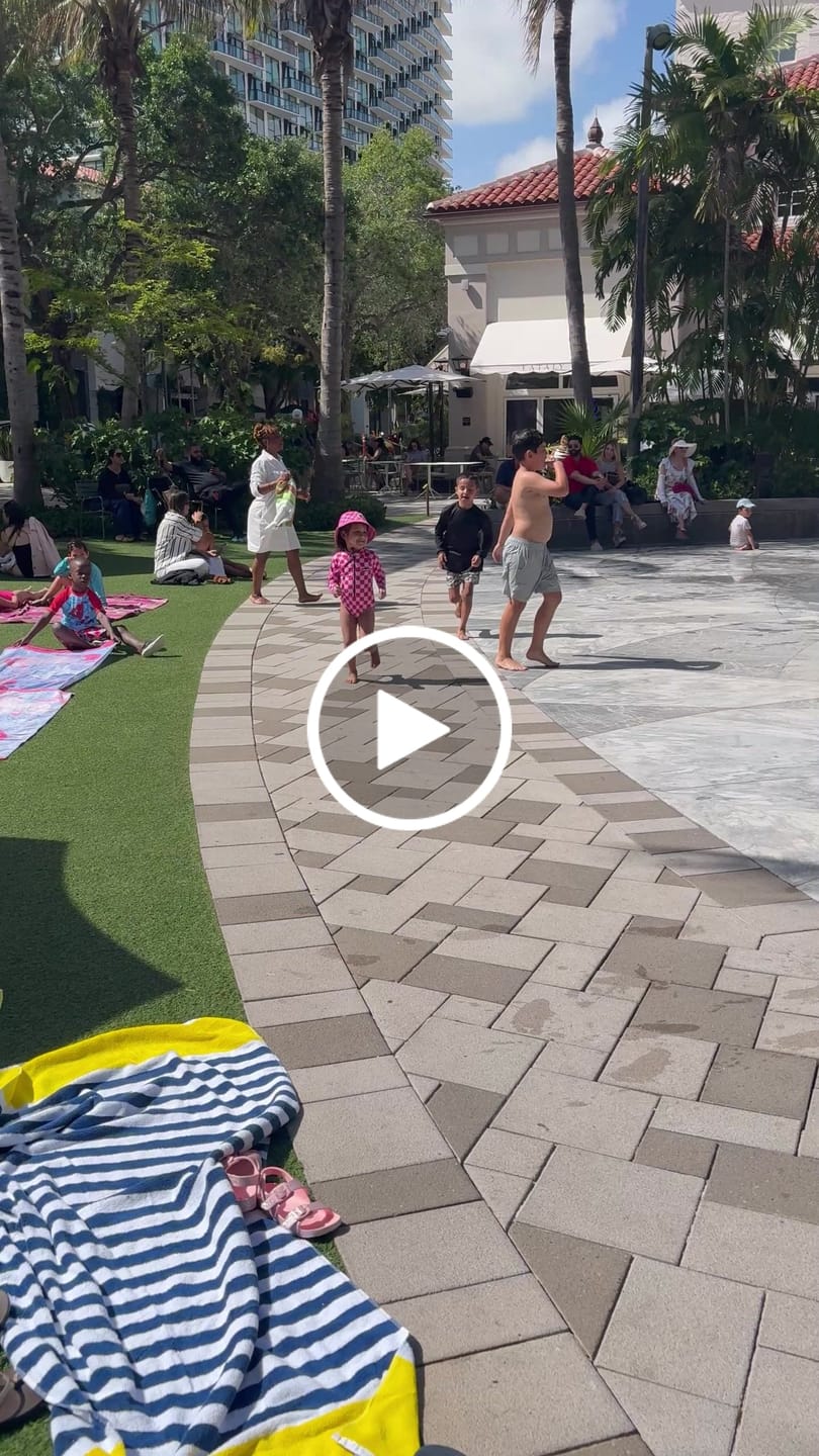 Customer video review of UPF50+ Girls One Piece Swimsuit in Bubble Gum Checkered