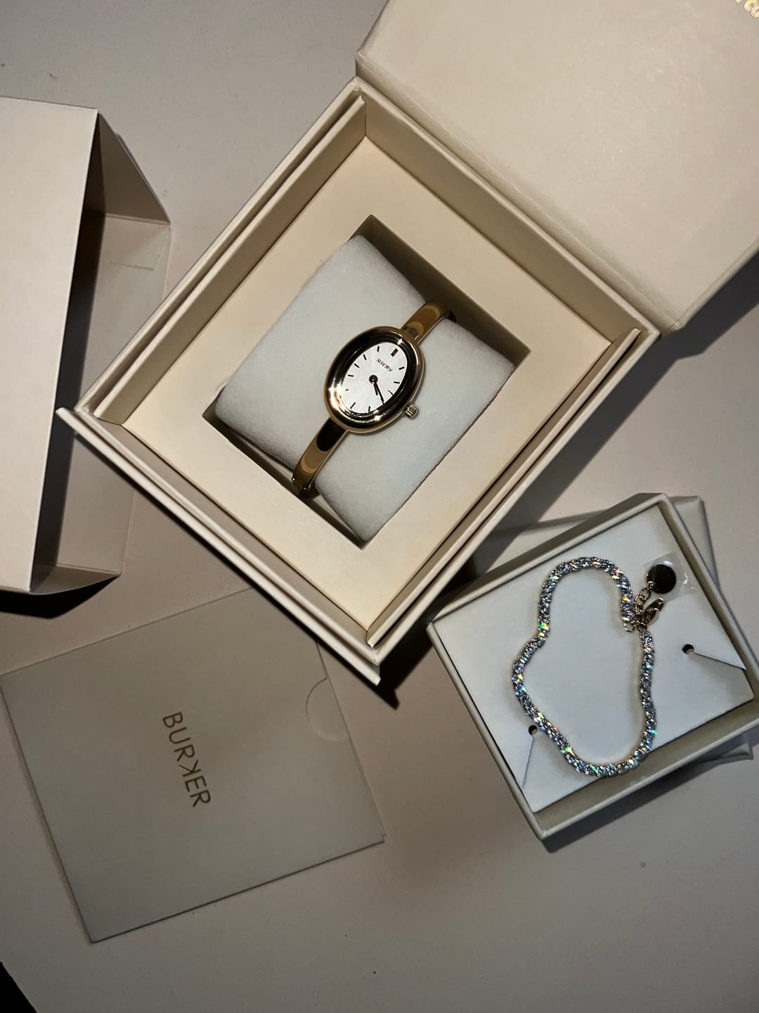 Customer photo review of Diana Gold White